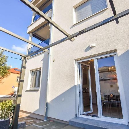 Apartment Martin Biograd Na Moru Exterior photo
